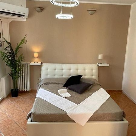 Destiny Home 2 Verona - Piazza Isolo Exterior foto